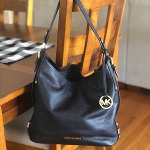 Michael Kors Hobo